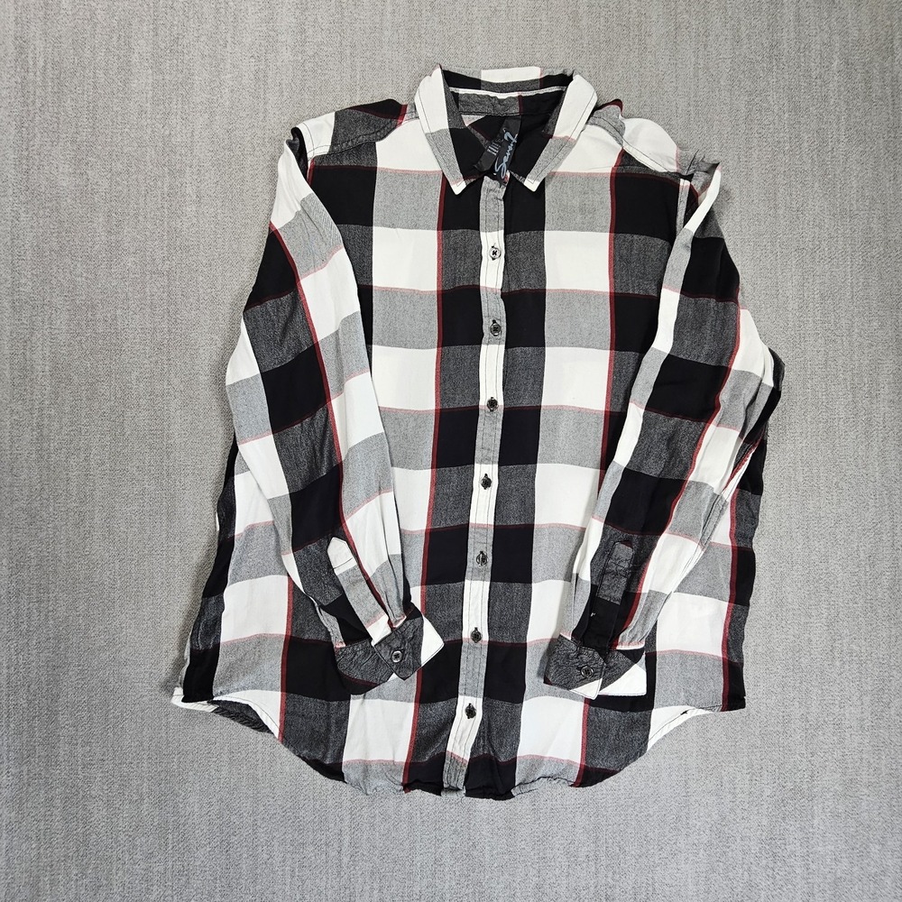 Seven7 Wome'ns Plaid Flannel Shirt Button-up Shirt Black, White and Wine Large